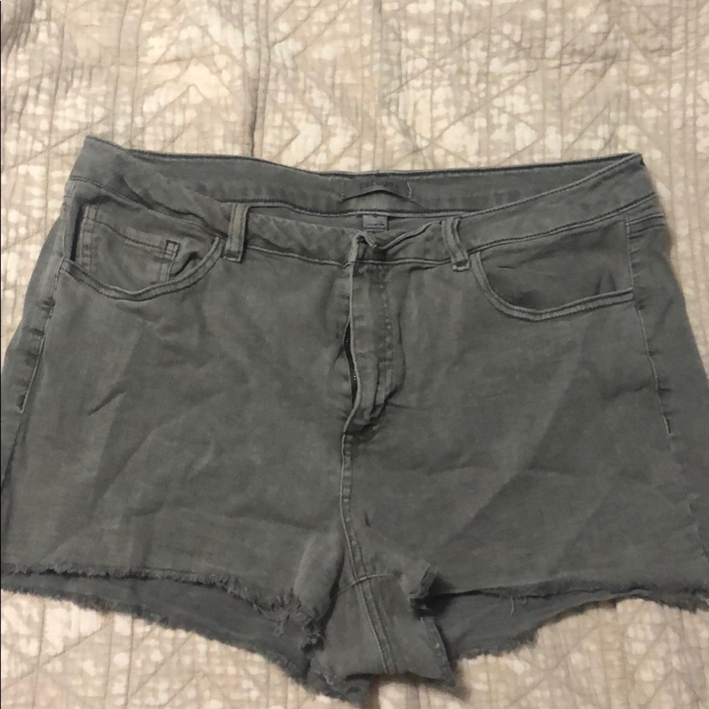 Refuge green/grey denim shorts